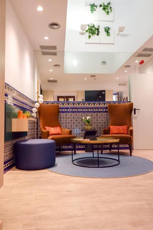 U-Sense Sevilla Centro エクステリア 写真